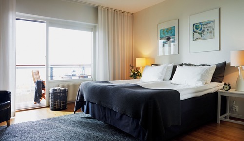 Habitación con 1 cama doble o 2 individuales, balcón, vistas al mar