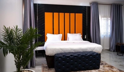 Apartamento económico, balcón, vistas a la ciudad