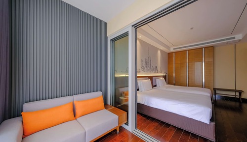 Suite de lujo, vistas al jardín