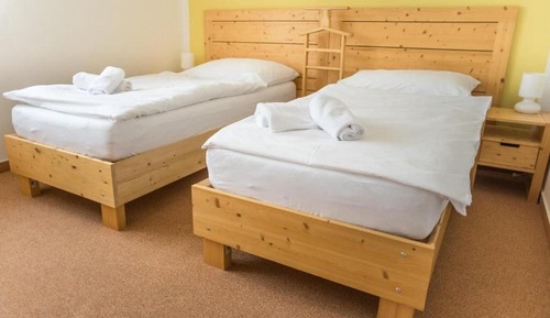 Habitación clásica con 1 cama doble o 2 individuales
