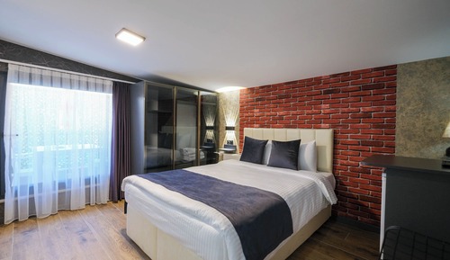 Habitación de diseño, bañera de hidromasaje