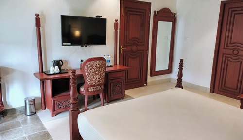 Suite, balcón, vistas al jardín