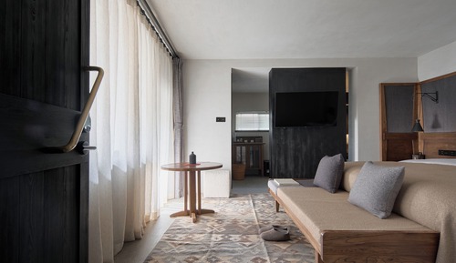 Habitación Confort doble, 1 cama de matrimonio grande, no fumadores, vistas a la montaña