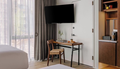 Habitación, 2 camas dobles (Mobility Accessible w/ Roll-in Shower)