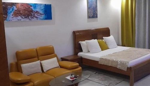 Habitación Confort doble, balcón, vistas a la ciudad