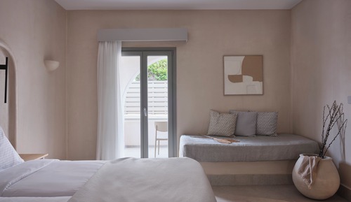Suite superior, vistas a la piscina