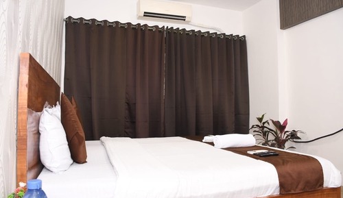 Habitación Deluxe con 1 cama doble o 2 individuales, vistas a la ciudad