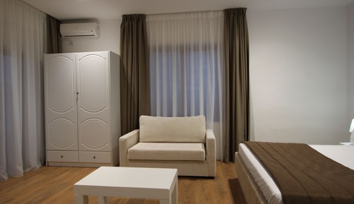 Standard Triple Room with Sea View