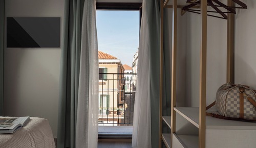Apartamento clásico, vistas al canal (B9)