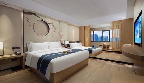 Habitación familiar con 2 camas individuales, vistas a la ciudad