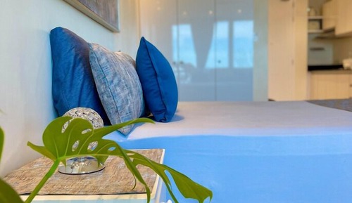 Suite estudio Deluxe, 1 cama de matrimonio con sofá cama, balcón, mirando al mar