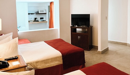 Apartamento clásico, balcón