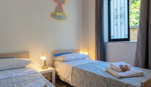 Habitación triple básica