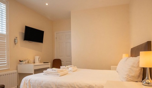Habitación económica doble, baño privado (Brewery House Bury)