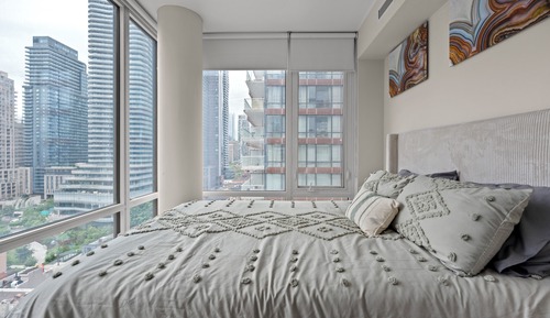 Apartamento exclusivo, 2 habitaciones, cocina, vistas a la ciudad