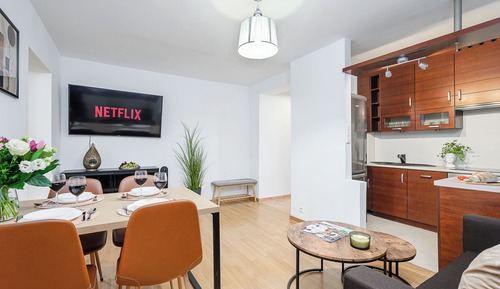 Apartamento clásico, vistas al patio