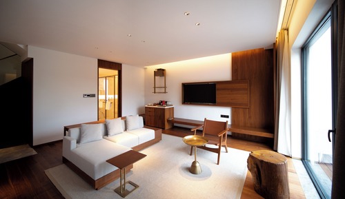 Suite, vistas a la colina