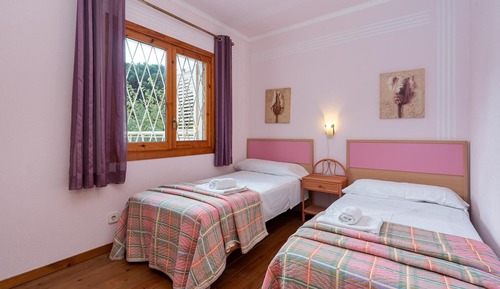 Habitación con 1 cama doble o 2 individuales, vistas al mar, frente a la playa