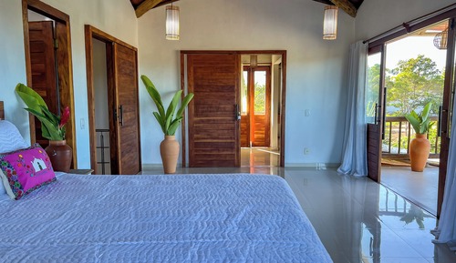Casa, vistas a la piscina