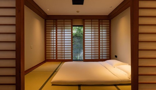 Suite familiar, vistas al jardín