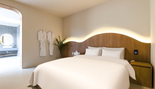 Suite, balcón
