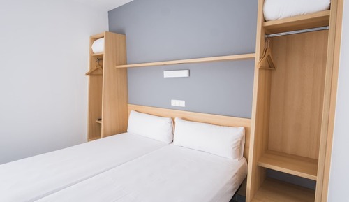 Habitación económica con 2 camas individuales