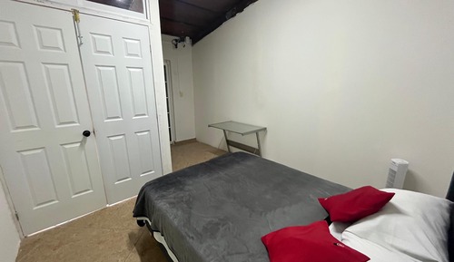 Habitación básica, 1 cama de matrimonio