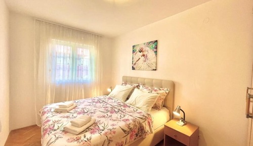 Apartamento romántico, balcón