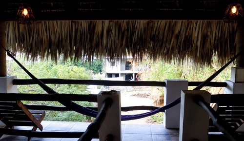 Habitación familiar, balcón, vistas al patio