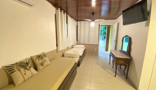 Habitación cuádruple estándar