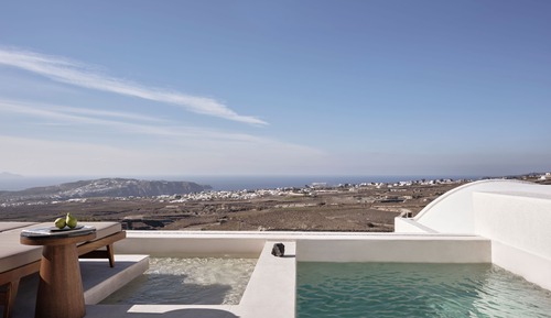 Honeymoon Suite Heated Pool, Sea View