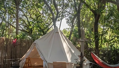 Cabaña, 1 cama doble, vistas al jardín