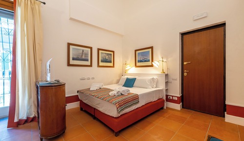 Habitación clásica, balcón, vistas al patio