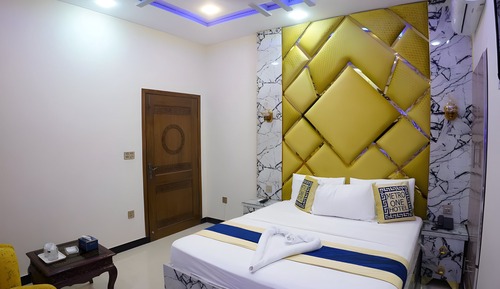 Habitación Deluxe con 1 cama doble o 2 individuales, vistas a la ciudad