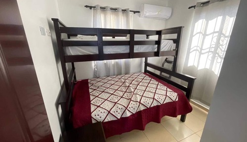 Apartamento, 2 habitaciones, balcón