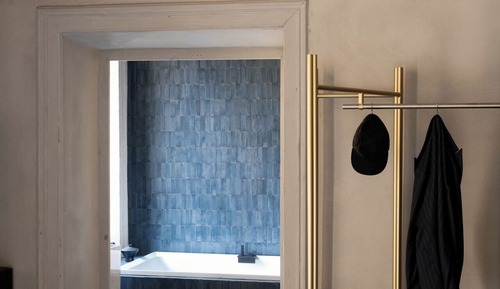 Habitación cuádruple Deluxe, 1 cama de matrimonio grande con sofá cama, baño privado