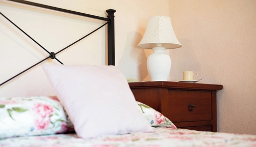 Apartamento clásico, 1 cama de matrimonio con sofá cama, patio, vistas al jardín