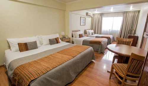 Habitación cuádruple estándar