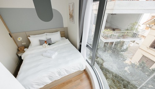 Apartamento exclusivo, balcón, vistas al patio