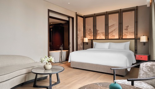 Habitación Deluxe, 1 cama de matrimonio grande, balcón