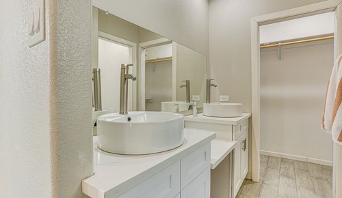Casa (2 Bedrooms)