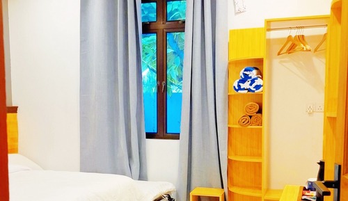 Habitación estándar con 1 cama doble o 2 individuales