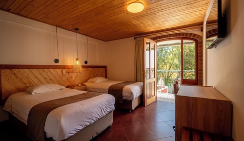 Habitación superior con 2 camas individuales