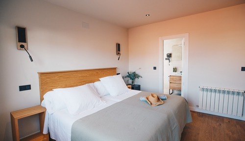 Habitación con 1 cama doble o 2 individuales