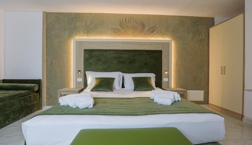 Habitación cuádruple Deluxe