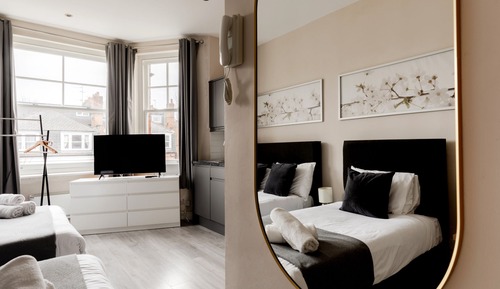 Apartamento, baño privado