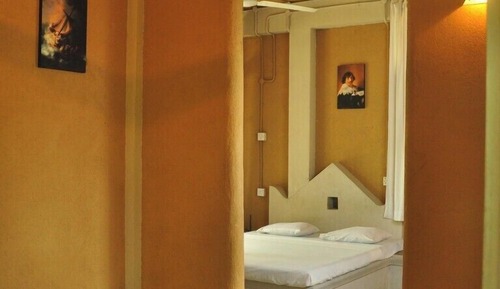 Habitación económica doble, balcón, vistas al jardín