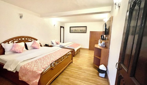 Habitación superior, vistas al valle
