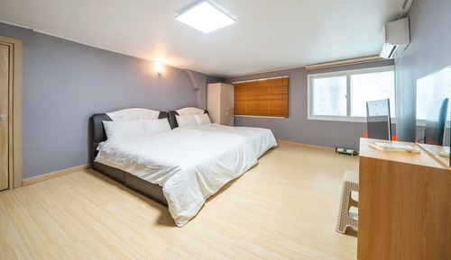 Habitación básica, 1 habitación (berry)