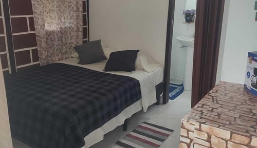 Cabaña económica, 1 cama doble, patio, vistas al jardín